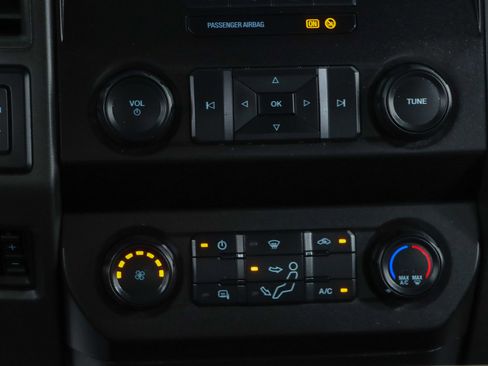 Used 2022 Ford F350 XL w/ Power Equipment Group AWD/4WD image 21