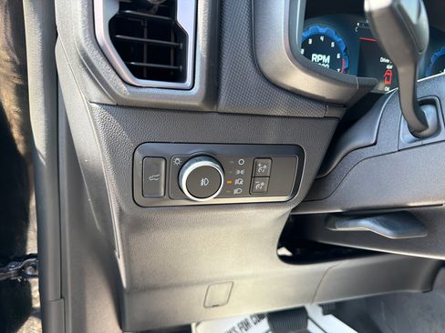 Used 2025 Ford Bronco Sport Badlands AWD/4WD image 17