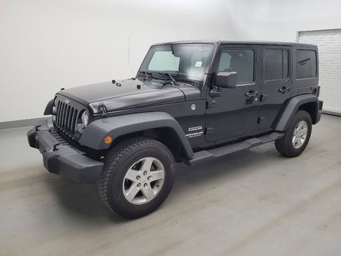 Used 2016 Jeep Wrangler Unlimited Sport w/ Quick Order Package 24S AWD/4WD image 2