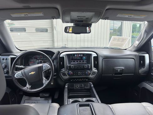 Used 2015 Chevrolet Silverado 1500 LTZ Z71 w/ LTZ Plus Package AWD/4WD image 14