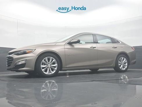 Used 2024 Chevrolet Malibu LT image 30