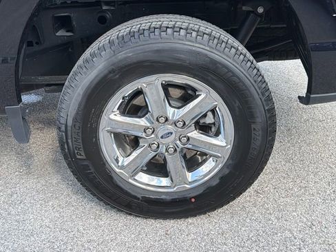 Used 2025 Ford F150 XLT w/ Equipment Group 301A Standard AWD/4WD image 36