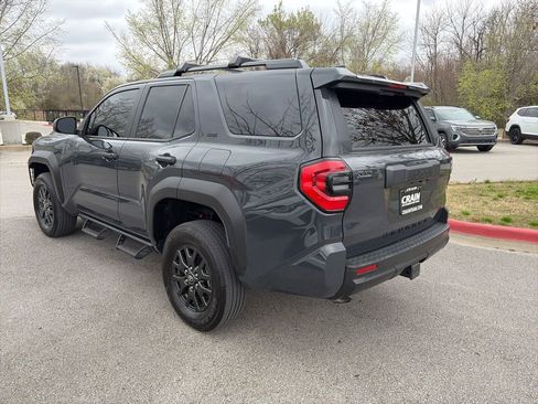 Used 2025 Toyota 4Runner SR5 image 5