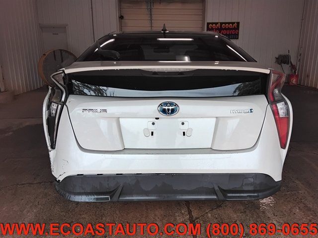 Used 2016 Toyota Prius Four Touring FWD image 8