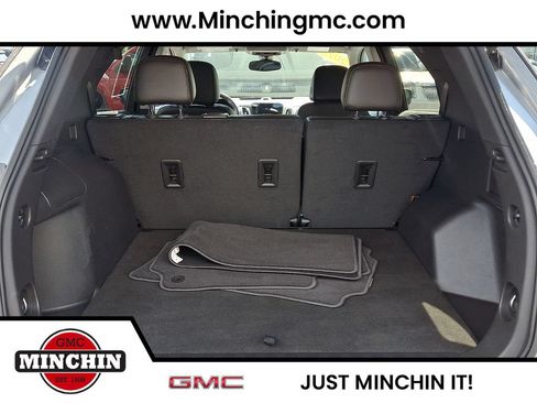 Used 2023 Chevrolet Equinox Premier AWD/4WD image 29