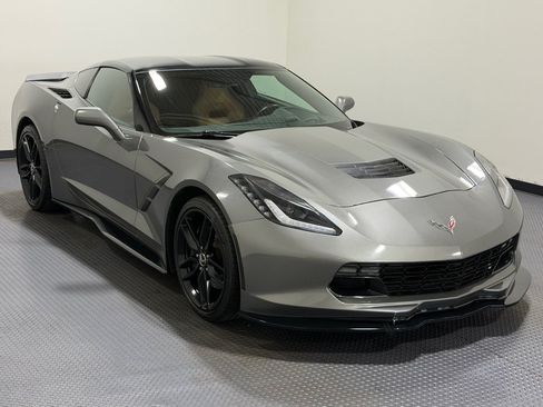 Used 2015 Chevrolet Corvette Stingray Coupe w/ 2LT Preferred Equipment Group RWD image 4