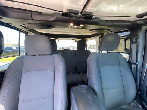 Used 2019 Jeep Wrangler Unlimited Sport S AWD/4WD image 30