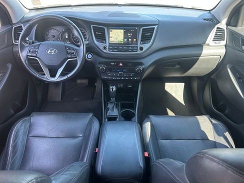 Used 2016 Hyundai Tucson Limited w/ Option Group 03 AWD/4WD image 32