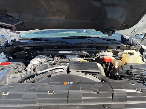 Used 2023 GMC Sierra 3500 Denali w/ Denali Ultimate Package image 12