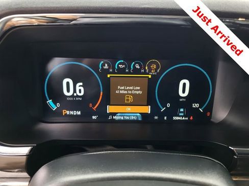 Used 2023 Ford F150 Lariat AWD/4WD image 6