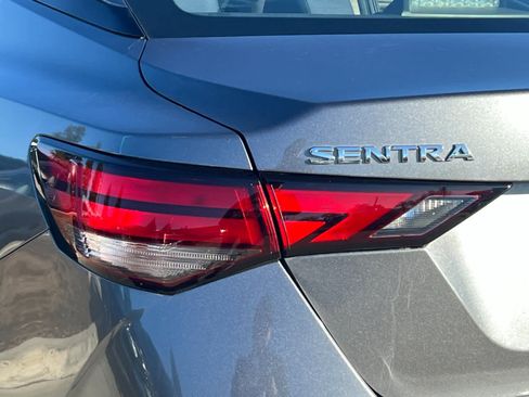 Used 2020 Nissan Sentra S image 26