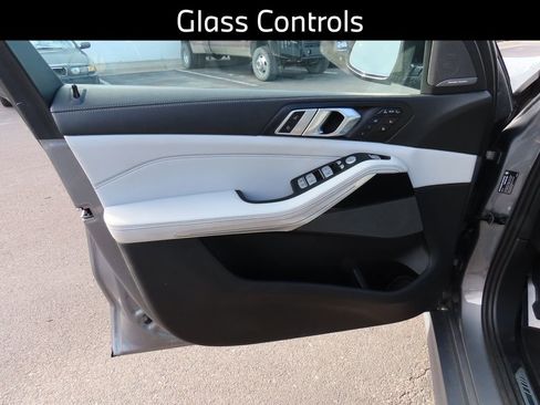 Certified 2023 BMW X7 xDrive40i w/ Executive Package image 26