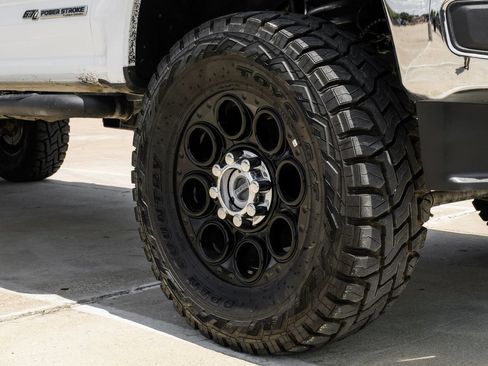 Used 2022 Ford F350 XL w/ Power Equipment Group AWD/4WD image 57