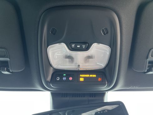 New 2026 GMC Canyon Elevation w/ Convenience Package image 19