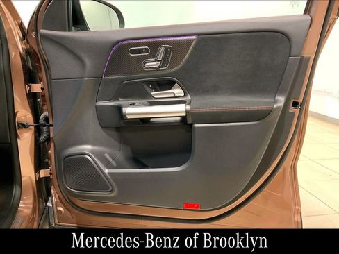 Used 2023 Mercedes-Benz GLA 250 4MATIC image 26