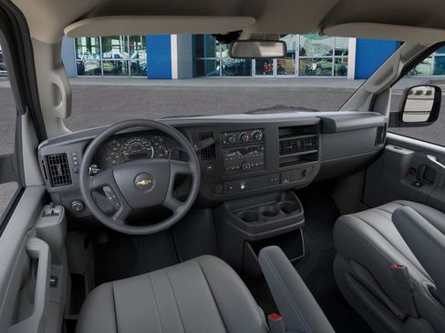 New 2026 Chevrolet Express 2500 Extended RWD image 15