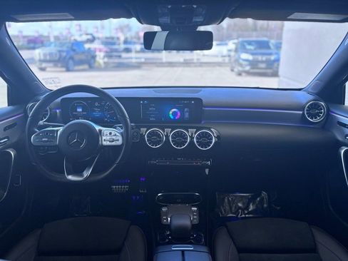 Used 2022 Mercedes-Benz A 220 4MATIC image 15