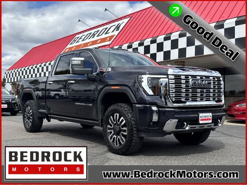 Used 2024 GMC Sierra 2500 Denali w/ Denali Reserve Package AWD/4WD image 1