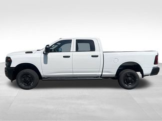 New 2026 RAM 2500 Tradesman AWD/4WD video 2