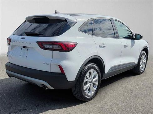 Used 2025 Ford Escape Active AWD/4WD image 3