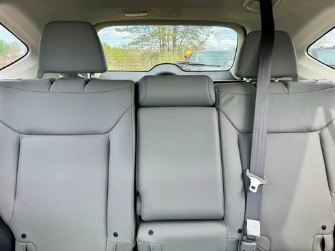 Used 2015 Honda CR-V EX-L image 9