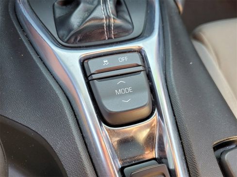 Used 2023 Chevrolet Camaro LT image 27