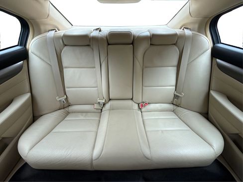 Used 2012 Acura TL w/ Technology Package FWD image 28