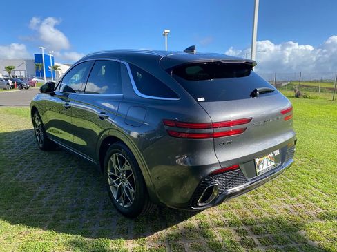 Certified 2022 Genesis GV70 2.5T w/ Advanced Package AWD/4WD image 5