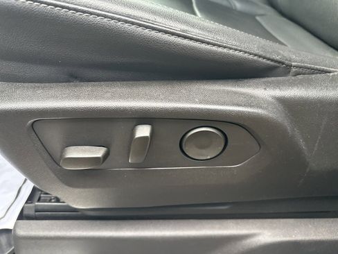 Used 2024 Chevrolet Silverado 1500 LTZ w/ Technology Package image 15