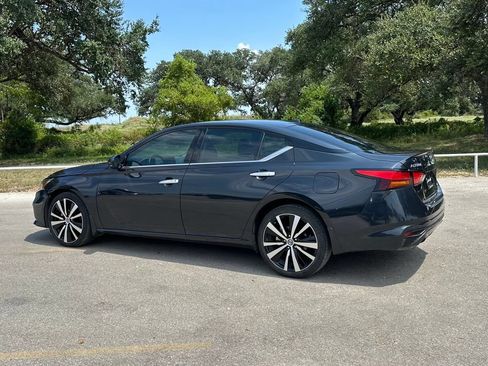 Used 2021 Nissan Altima 2.5 Platinum AWD/4WD image 7