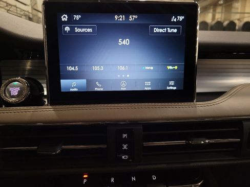 Used 2022 Lincoln Corsair AWD w/ Equipment Group 101A image 25