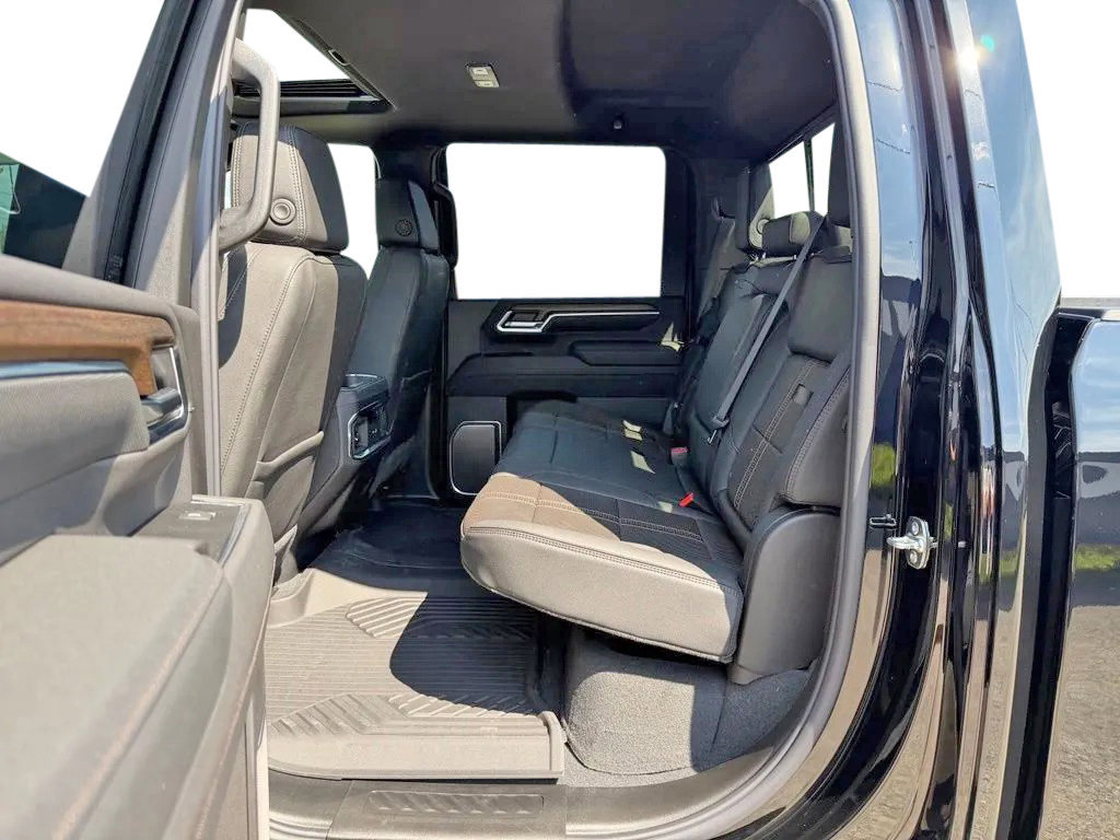 New 2026 Chevrolet Silverado 2500 High Country w/ High Country Premium Package AWD/4WD image 28