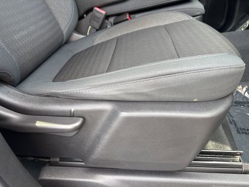 Used 2019 Chevrolet Silverado 1500 LT w/ All-Star Edition image 21