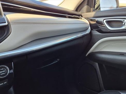 Used 2022 Jeep Compass Limited image 22