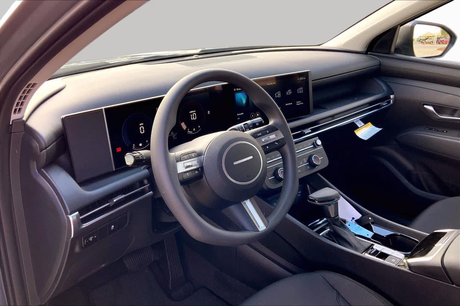 New 2026 Hyundai Tucson SE FWD image 9