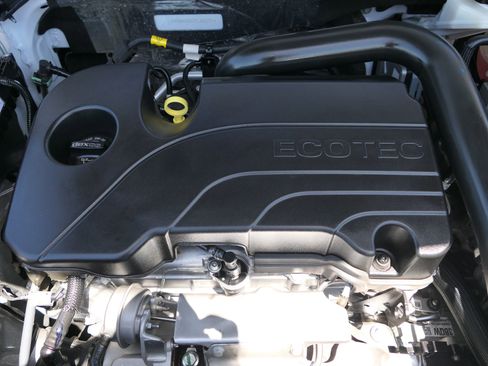 Used 2023 Chevrolet Equinox LS FWD image 29