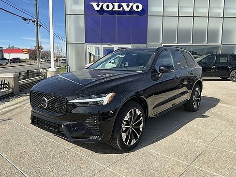New 2026 Volvo XC60 B5 Plus w/ Climate Package image 3