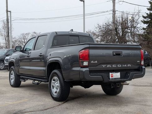 Used 2022 Toyota Tacoma SR AWD/4WD image 5