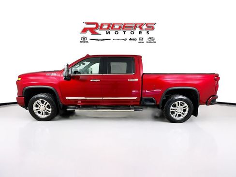 Used 2024 Chevrolet Silverado 2500 High Country w/ Technology Package AWD/4WD image 9