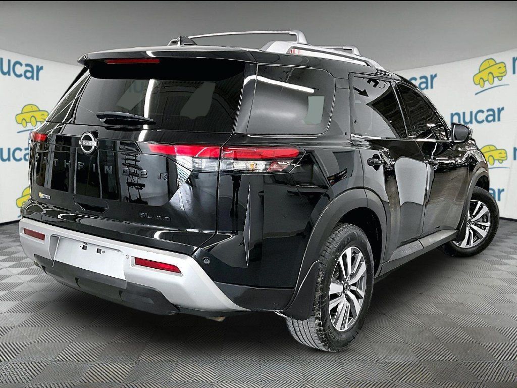 Used 2023 Nissan Pathfinder SL w/ Lighting Package (N92) AWD/4WD image 6