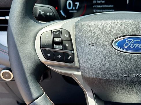 New 2026 Ford Explorer Active w/ Active Comfort Package RWD image 12