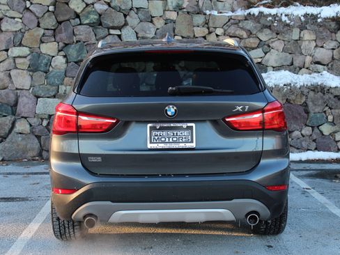 Used 2017 BMW X1 xDrive28i image 8