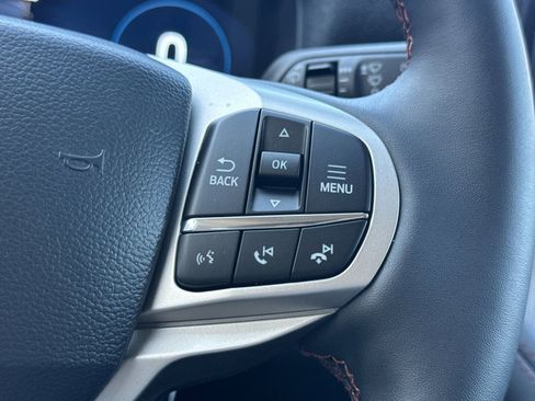 New 2026 Ford Explorer Active w/ Active Comfort Package RWD image 28