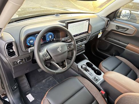 New 2025 Ford Bronco Sport Outer Banks w/ Outer Banks Tech Package+ image 8