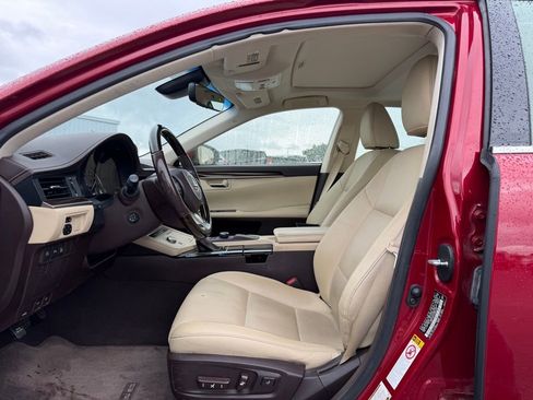 Used 2017 Lexus ES 350 350 w/ Premium Package image 12