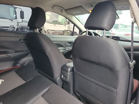 Used 2025 Nissan Versa SR w/ Trunk Package FWD image 6