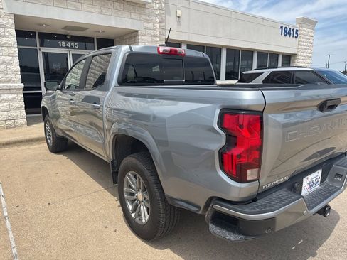 Used 2023 Chevrolet Colorado LT w/ LT Convenience Package RWD image 8
