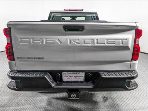 Used 2022 Chevrolet Silverado 1500 W/T w/ Trailering Package image 7