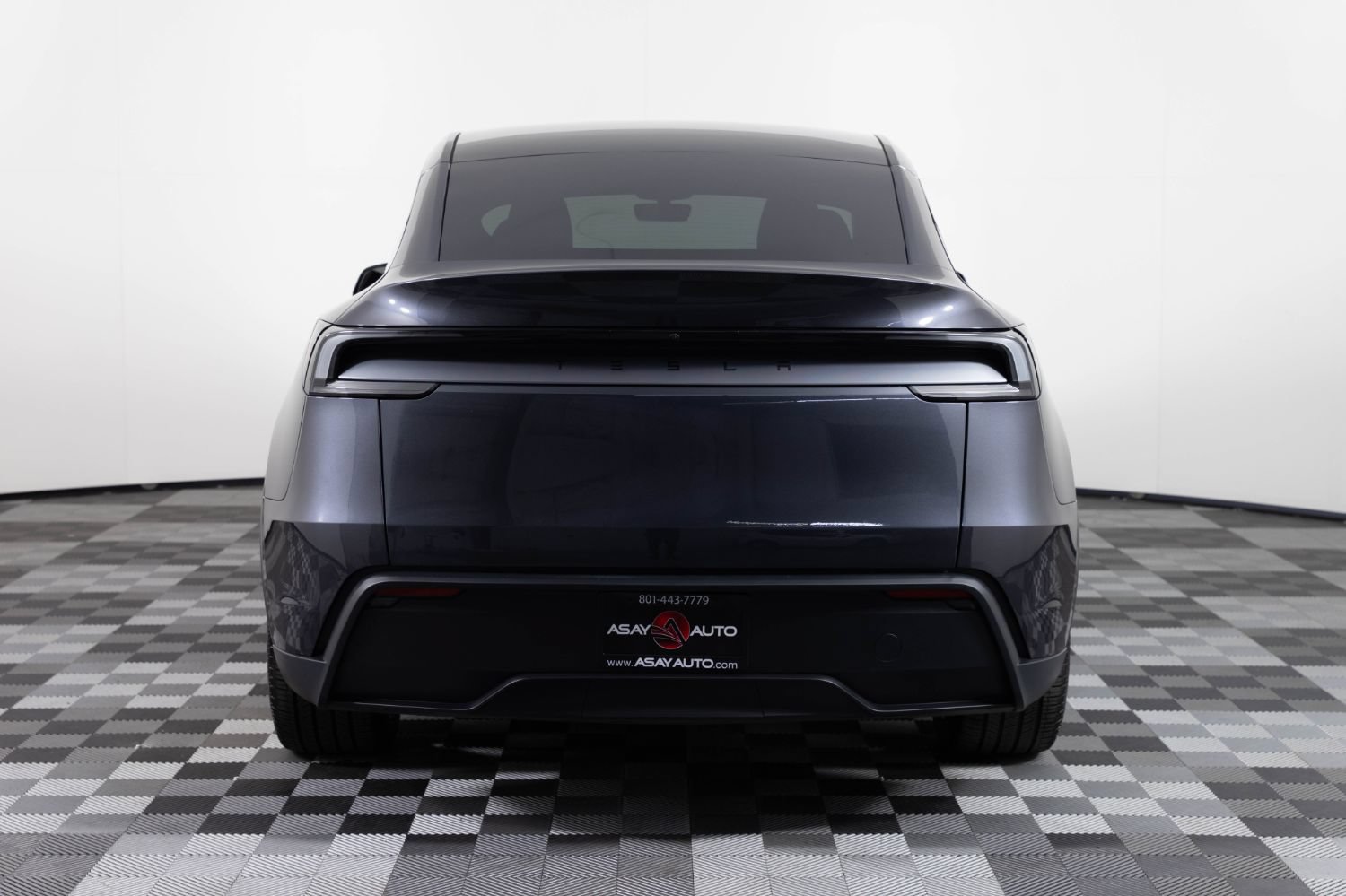 Used 2026 Tesla Model Y Long Range RWD image 6