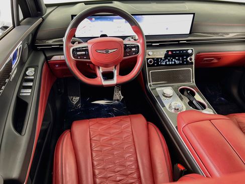 Used 2025 Genesis GV80 3.5T e-SC AWD/4WD image 23